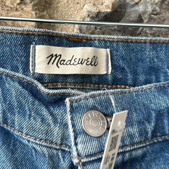 NWT MADEWELL The Plus High-Rise Slim Boyjean in Neal Wash: TENCEL Denim Size 32P - Picture 5 of 9